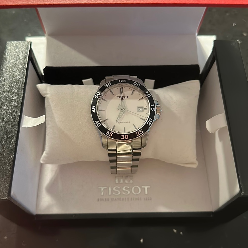 Tissot V8 Automatic Chronograph Watch